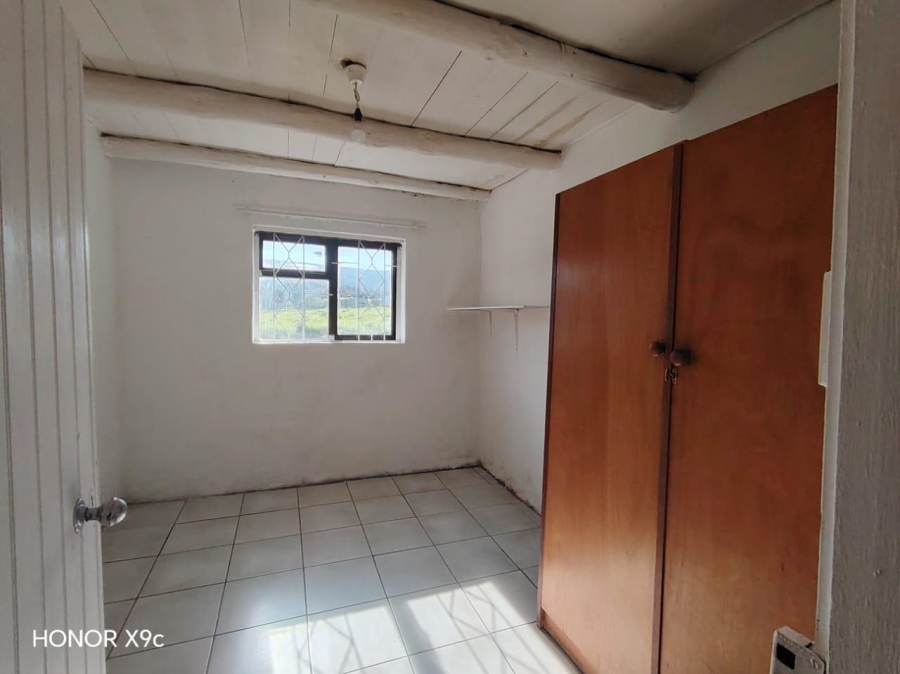 2 Bedroom Property for Sale in Baardskeerdersbos Western Cape